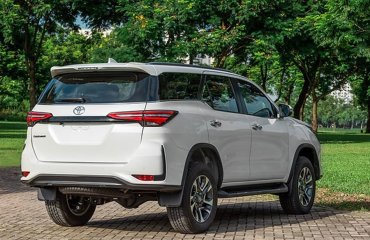 Huế – Đà Nẵng (150,000đ / 1 vé ghép Xe Fortuner) –  0855.95.95.95